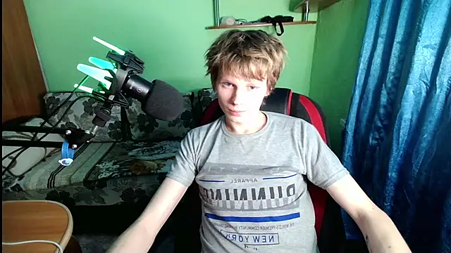 fameboyboo online show from 11/23/25, 03:22