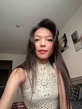 Snapshot of DesiredHoney chatting on 03/14/25, 09:57 DesiredHoney online show from 03/14/25, 09:57