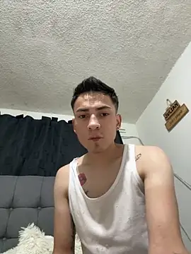 Snapshot of liam_l1 chatting on 01/10/25, 01:42 liam l1 online show from 01/10/25, 01:42