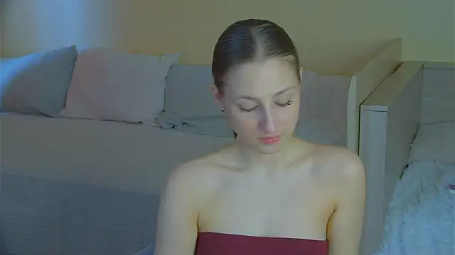 BritneyCruze online show from 02/14/26, 09:53