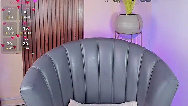 Snapshot of kenayfox chatting on 11/13/25, 05:00 kenayfox online show from 11/13/25, 05:00