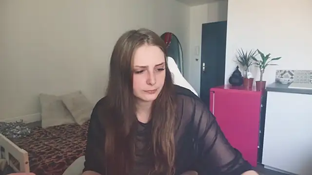 ce leste   online show from 04/15/26, 10:54