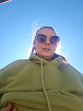 ce leste   online show from 03/18/26, 01:35