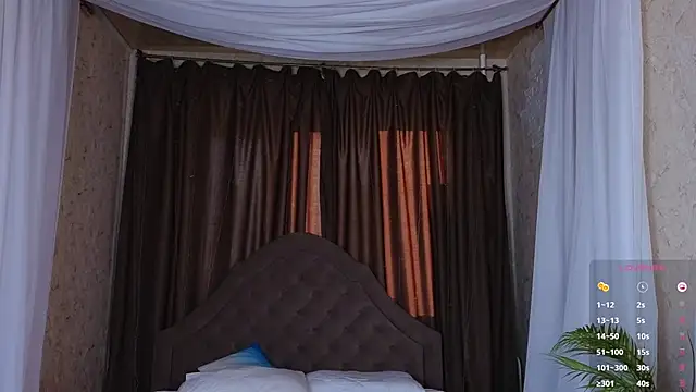 Snapshot of Soo_dreamy chatting on 01/19/25, 04:12 Soo dreamy online show from 01/19/25, 04:12