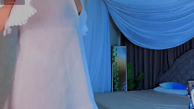 Snapshot of Soo_dreamy chatting on 10/11/25, 01:28 Soo dreamy online show from 10/11/25, 01:28