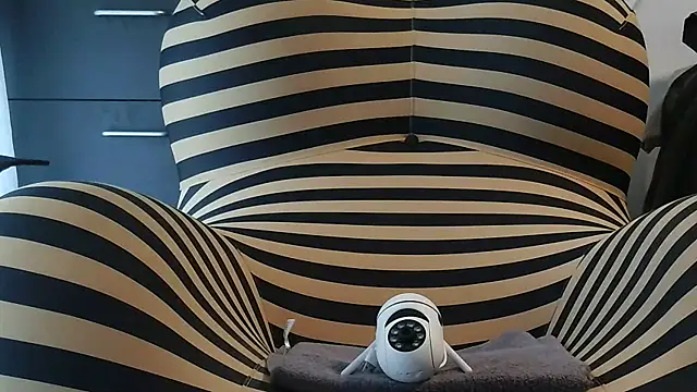 ChunkyMonkey007 online show from 01/28/25, 01:08