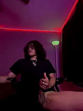 plutomf online show from 11/18/25, 12:59