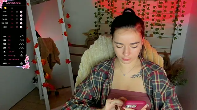 Bella XO online show from 10/13/25, 07:10