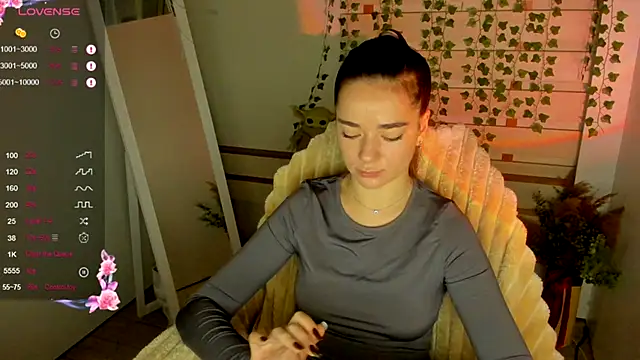 Bella XO online show from 09/19/25, 06:50