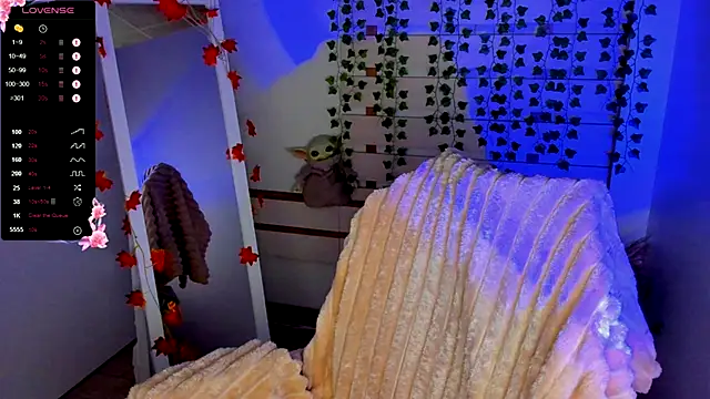 Bella XO online show from 10/10/25, 07:20