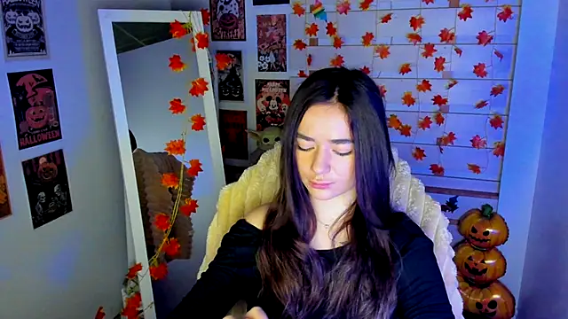 Bella XO online show from 11/23/25, 07:51