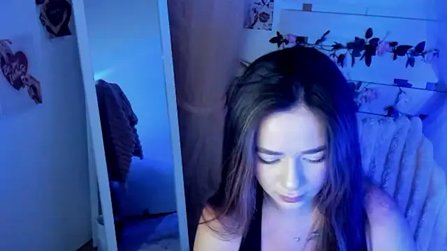 Bella XO online show from 06/30/26, 06:02
