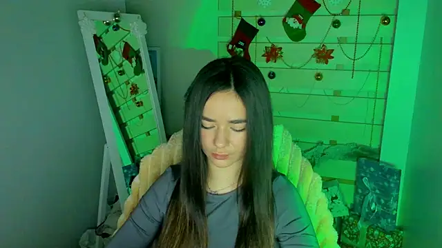 Bella XO online show from 12/05/25, 08:13