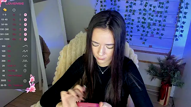 Bella XO online show from 09/25/25, 06:52