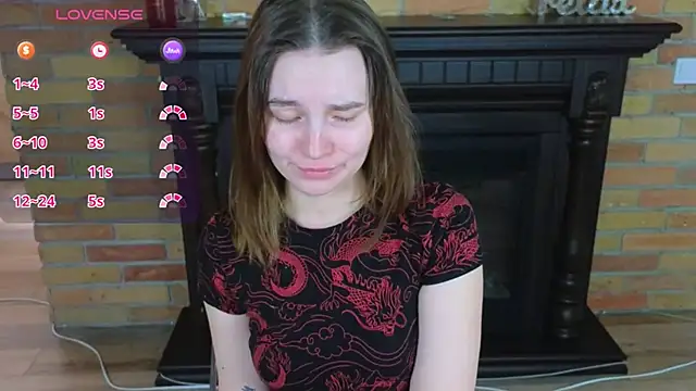 Snapshot of Ellie_Sunset chatting on 05/03/26, 07:02 Ellie Sunset online show from 05/03/26, 07:02