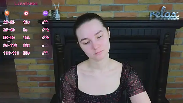 Ellie Sunset online show from 04/18/26, 08:05