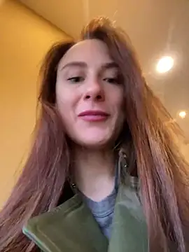 Snapshot of Dina_Tease chatting on 01/15/25, 12:15 Dina Tease online show from 01/15/25, 12:15