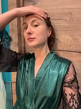 Snapshot of Dina_Tease chatting on 10/05/25, 05:14 Dina Tease online show from 10/05/25, 05:14