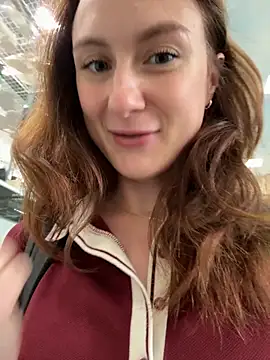 Snapshot of Dina_Tease chatting on 09/09/25, 12:58 Dina Tease online show from 09/09/25, 12:58