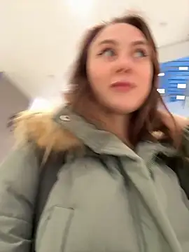 Snapshot of Dina_Tease chatting on 11/20/25, 12:39 Dina Tease online show from 11/20/25, 12:39