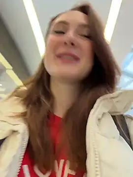 Snapshot of Dina_Tease chatting on 11/12/25, 01:04 Dina Tease online show from 11/12/25, 01:04