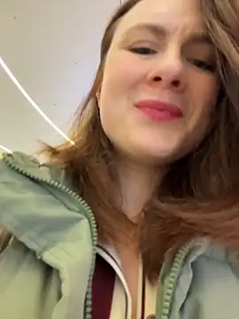 Snapshot of Dina_Tease chatting on 02/20/26, 11:12 Dina Tease online show from 02/20/26, 11:12