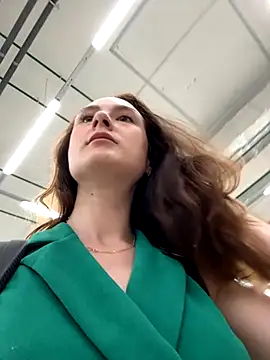 Snapshot of Dina_Tease chatting on 09/11/25, 10:26 Dina Tease online show from 09/11/25, 10:26