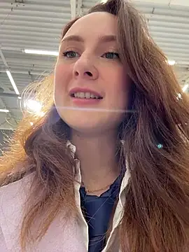 Snapshot of Dina_Tease chatting on 10/31/25, 12:46 Dina Tease online show from 10/31/25, 12:46