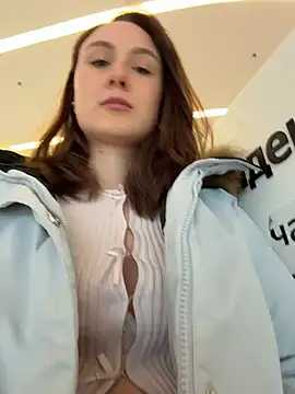 Snapshot of Dina_Tease chatting on 02/17/26, 11:07 Dina Tease online show from 02/17/26, 11:07