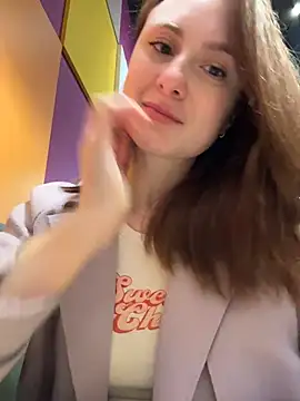 Dina Tease online show from 04/05/26, 11:17