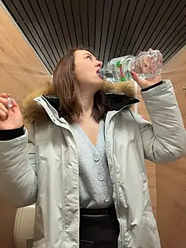 Snapshot of Dina_Tease chatting on 02/09/26, 12:03 Dina Tease online show from 02/09/26, 12:03