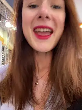 Snapshot of Dina_Tease chatting on 01/05/25, 09:15 Dina Tease online show from 01/05/25, 09:15