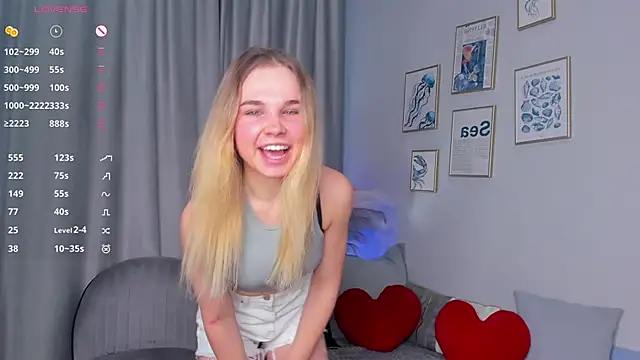 OdetteHarwick online show from 12/05/25, 07:07