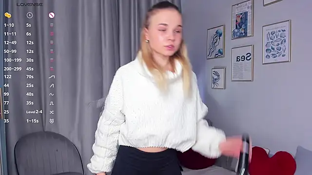 OdetteHarwick online show from 11/25/25, 06:14