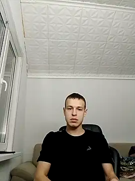 pretty roman online show from 02/17/25, 07:23