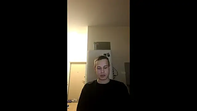 pretty roman online show from 03/12/26, 05:17