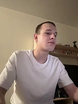 pretty roman online show from 03/11/26, 06:35