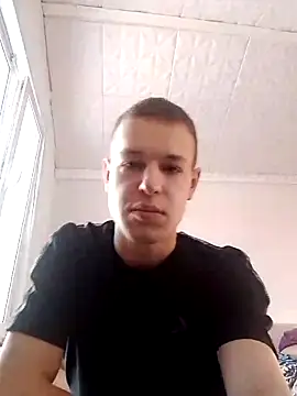 pretty roman online show from 02/18/25, 11:44