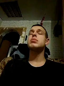 pretty roman online show from 12/14/24, 10:28