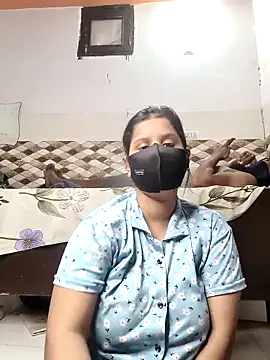 pihu32824 online show from 02/28/26, 06:51