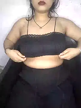 pihu32824 online show from 12/06/24, 04:22