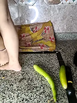 pihu32824 online show from 09/12/25, 07:08