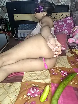 pihu32824 online show from 10/02/25, 01:03