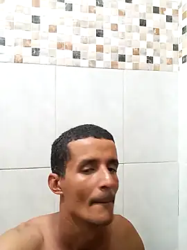 Snapshot of morenogato100 chatting on 10/28/25, 09:14 morenogato100 online show from 10/28/25, 09:14