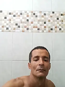 Snapshot of morenogato100 chatting on 05/26/26, 10:02 morenogato100 online show from 05/26/26, 10:02