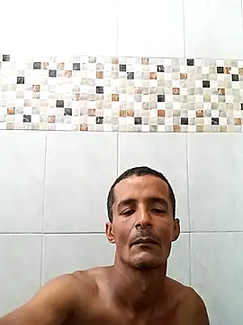 morenogato100 online show from 01/08/26, 09:26