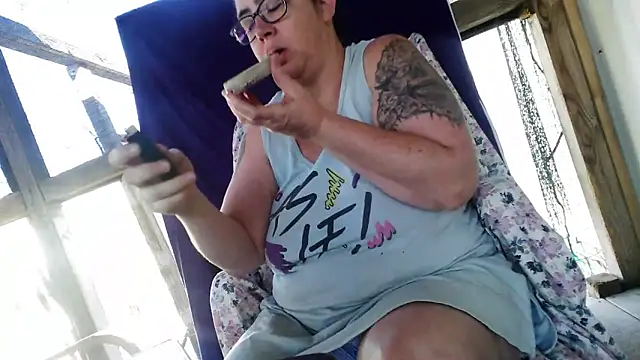 GraceHenderson online show from 11/10/25, 04:56