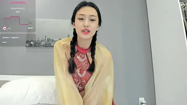 Snapshot of yumisunn chatting on 09/30/25, 05:02 yumisunn online show from 09/30/25, 05:02