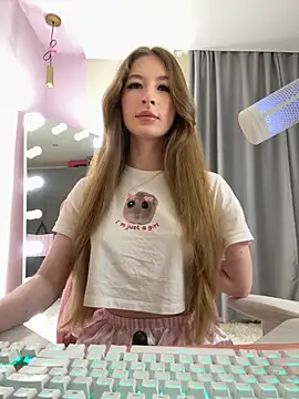 your girl next door online show from 10/08/25, 03:13