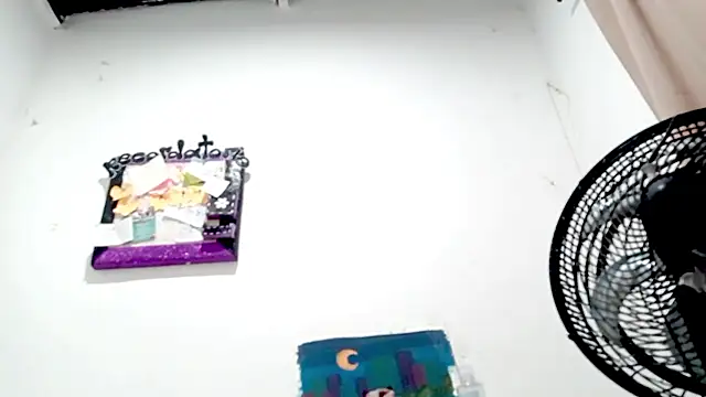 PetiteIvoryQueen19 online show from 11/30/25, 05:19